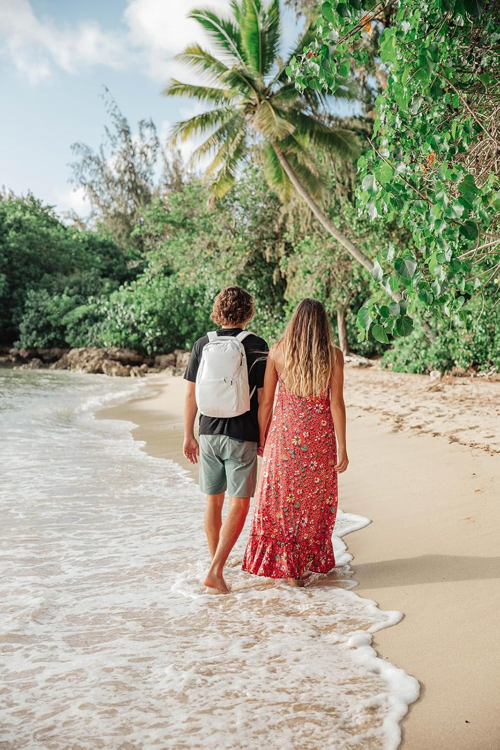 BREVITE The Backpack- Casual daypack backpacks for every function. Compact but spacious 18L aesthetic traveling backpack with laptop compartment. (Misty Blue)